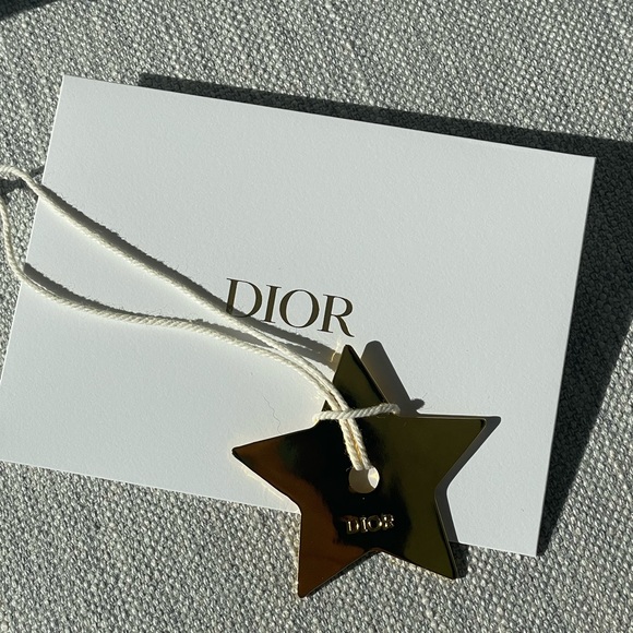 Dior Gold Star Charm - Picture 4 of 6